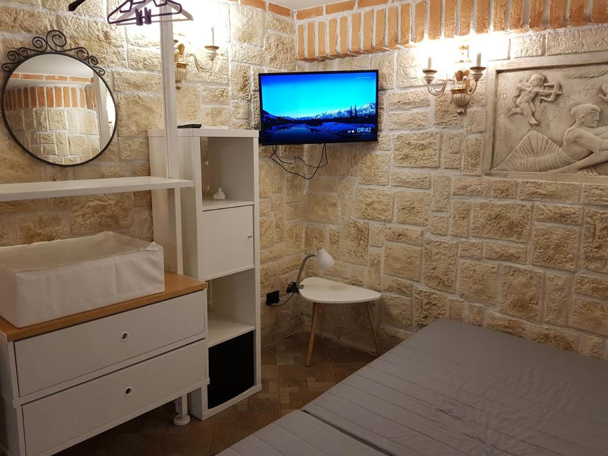 Villa Rimini - Seaview & Roman Holidays Apartments - Garden&Beach 300Mt Анцио Экстерьер фото