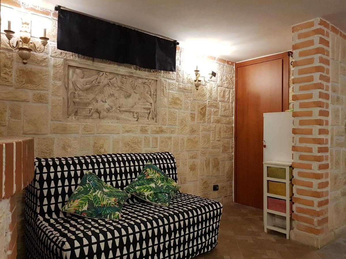 Villa Rimini - Seaview & Roman Holidays Apartments - Garden&Beach 300Mt Анцио Экстерьер фото